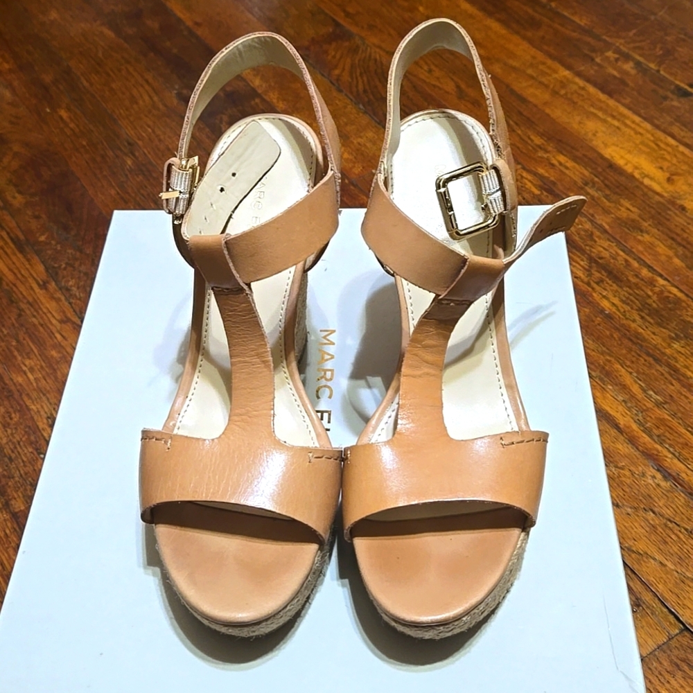 Marc Fisher light natural leather size 7